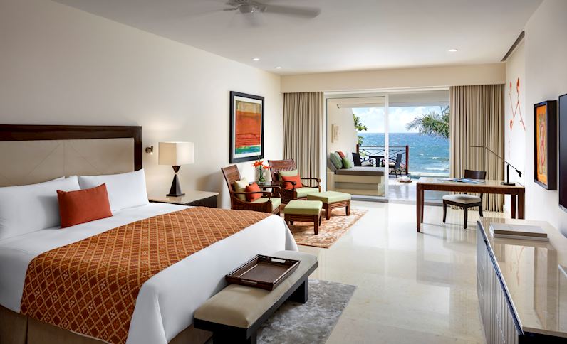 En el interior Suite Ambassador en Grand Velas Riviera Maya